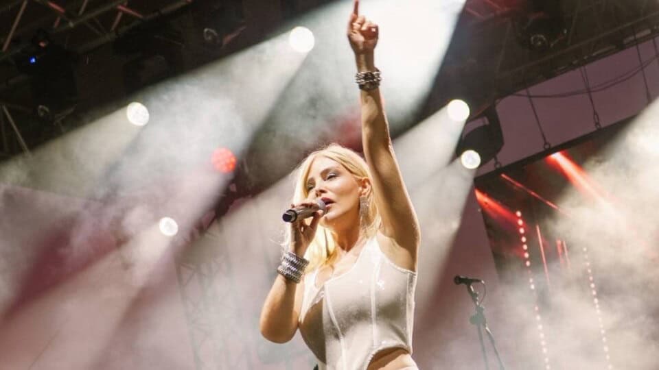 Ömür Gedik, Pınarhisar Gençlik Festivali’nde Unutulmaz Bir Gece Yaşattı