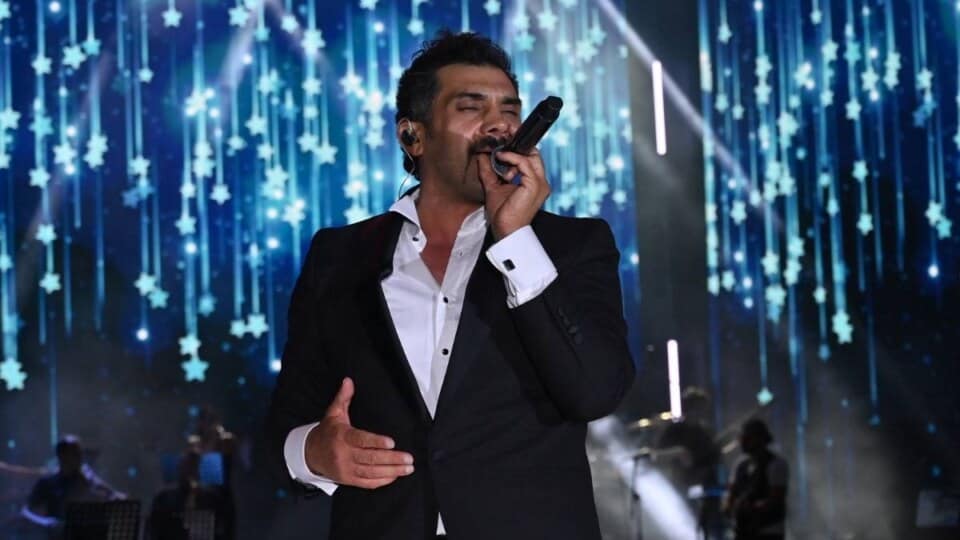 Çanakkale Kültür Yolu Festivali Bayhan ve Hoondoo'nun Ortak Performansıyla Sona Erdi